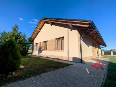 Domy na predaj, Nové Mesto nad Váhom · €370 000