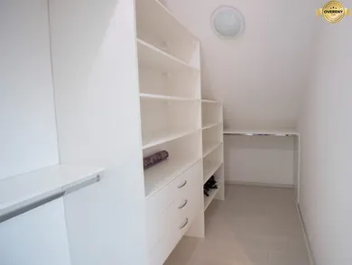 Na prenájom 3-izbový byt, 71 m², Bratislava-Ružinov, Miletičova