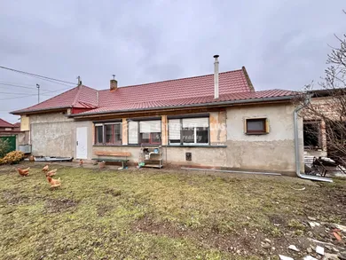 Domy na sprzedaż, 4-pokojowe, Kolárovo · €99 000