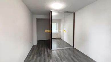 Na predaj 2-izbový byt, 56 m², Prievidza, A. Rudnaya