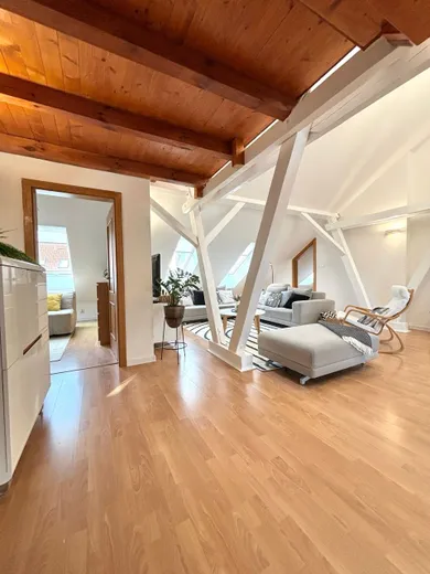 Na predaj 4-izbový byt, 149 m², Bratislava-Staré Mesto, Björnsonova