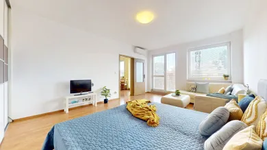 Na prenájom 1-izbový byt, 52 m², Bratislava-Ružinov, Doležalova 15C
