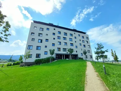 Eladó lakások, 3-szobás, Bratislava-Lamač · €300 000