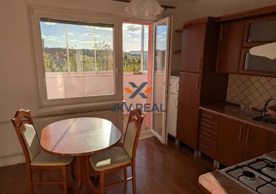 Na prenájom 1-izbový byt, 39 m², Žilina, Popradská