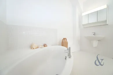 Na prenájom 1-izbový byt, 70 m², Bratislava-Staré Mesto, Fraňa Kráľa