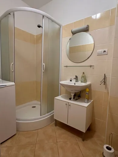 Na prenájom 1-izbový byt, 25 m², Žilina, Rosinská