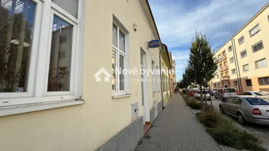 Domy na predaj 4-izbový, Žilina · €265 000