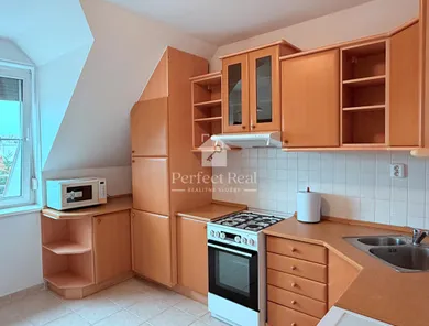 Na prenájom 3-izbový byt, 98 m², Bratislava-Záhorská Bystrica