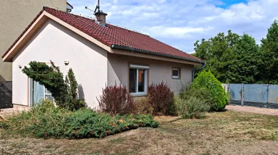 Na predaj 3-izbový byt, 64 m², Galanta, Hlavná