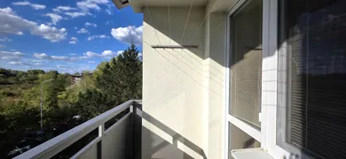 Na predaj 2-izbový byt, 46 m², Hlohovec, Sihotská