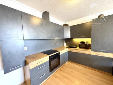 Na predaj 3-izbový byt, 63 m², Komárno, Vodná
