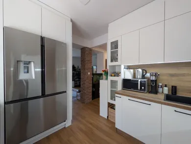 Na predaj 3-izbový byt, 79 m², Banská Bystrica, Na Starej tehelni