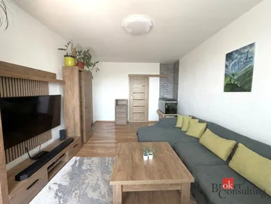Na predaj 3-izbový byt, 64 m², Košice-Nad jazerom, Rovníková
