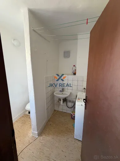 Na prenájom 2-izbový byt, 49 m², Prešov, Grešová ulica