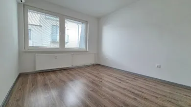 Na predaj 2-izbový byt, 49 m², Piešťany, sv. Cyrila a Metoda