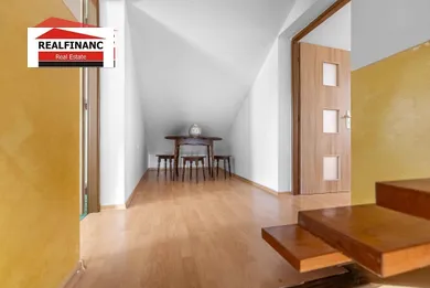 Na predaj 5-izbový dom, 180 m², Opoj