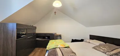 Na prenájom 2-izbový byt, 38 m², Hlohovec, Bezručova