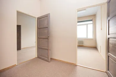 Komerčné priestory na prenájom, Košice-Staré Mesto · €444