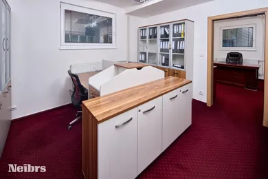 Na prenájom komerčné v Bratislava-Staré Mesto · €1 000 · Dokončené