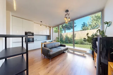 Na predaj 2-izbový byt, 51 m², Bratislava-Vrakuňa, Ráztočná