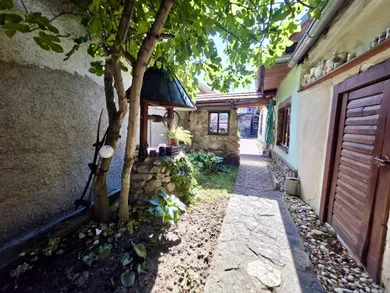 Na predaj dom, 140 m², Modra, Národná