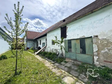 Na predaj dom, 213 m², Bratislava-Vajnory, Pri starom letisku