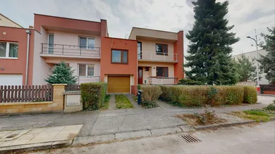 Domy na sprzedaż, Šaľa · €249 500