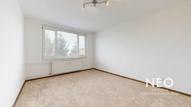 Na predaj 1-izbový byt, 26 m², Voderady, Školská