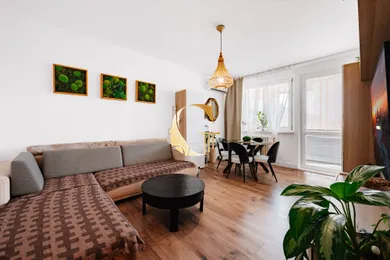 Na predaj 4-izbový byt, 78 m², Bratislava-Podunajské Biskupice