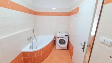 Na prenájom 1-izbový byt, 37 m², Žilina