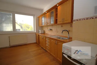 Na predaj 3-izbový byt, 72 m², Rudno nad Hronom