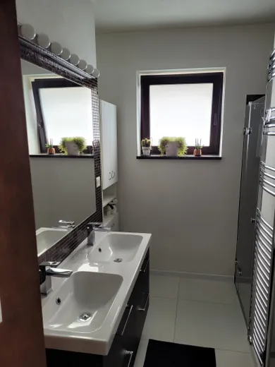 Na predaj 3-izbový byt, Banská Bystrica, Lazovná