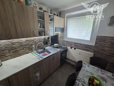 Na predaj 3-izbový byt, 70 m², Komárno