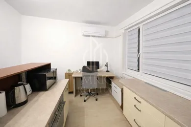 Na predaj 4-izbový byt, 88 m², Bratislava-Petržalka, Wolkrova