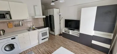 Na prenájom 1-izbový byt, 20 m², Banská Bystrica, Trieda SNP
