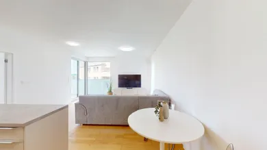 Na predaj 5-izbový byt, 113 m², Bratislava-Staré Mesto