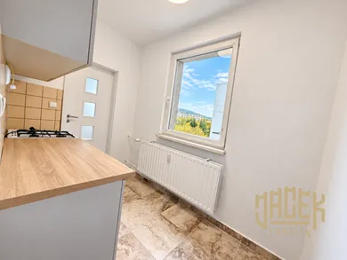 Eladó lakások, 2-szobás, Púchov · €104 900