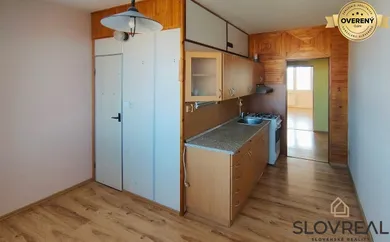 Mieszkania na sprzedaż, 3-pokojowe, Zvolen · €142 999