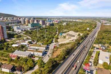 Pozemky na predaj, Bratislava-Dúbravka · €450 000