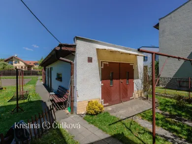 Na predaj 6-izbový dom, 190 m², Poprad, Chalúpkova