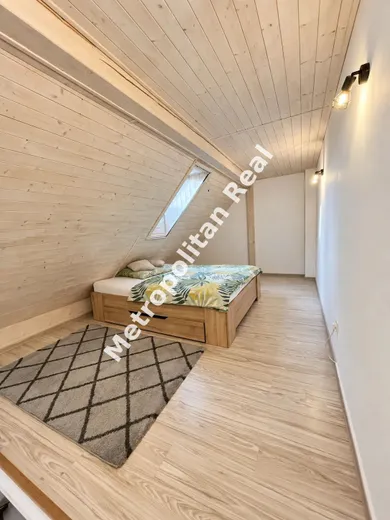 Na predaj 3-izbový byt, 82 m², Bratislava-Ružinov, Hrachová
