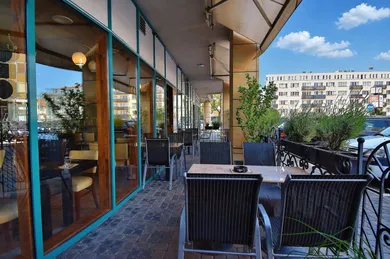 Комерційні приміщення в оренду, Bratislava-Nové Mesto · €1 500