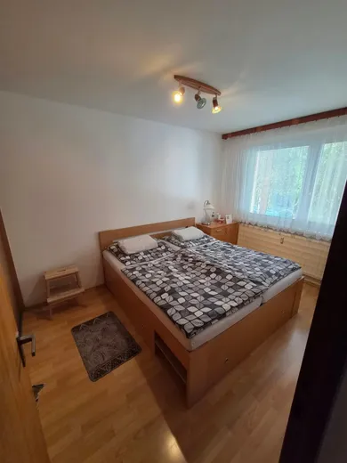 Na predaj 3-izbový byt, 80 m², Šaľa, Orechová