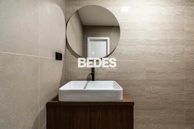 Na predaj 3-izbový byt, 80 m², Prievidza