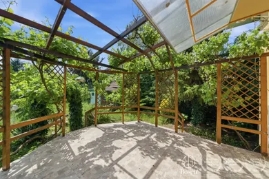 Na predaj 3-izbový dom, 92 m², Hviezdoslavov