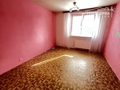 Na predaj 3-izbový byt, 73 m², Nové Mesto nad Váhom, A. Sládkoviča