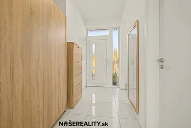 Na predaj dom v Limbach · €695 000 · Novostavba