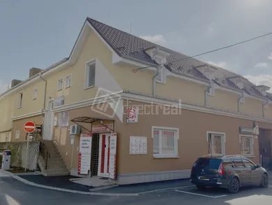 Commercial Properties for rent in Dunajská Streda · €200