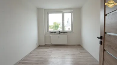Na predaj 3-izbový byt, 71 m², Banská Bystrica, podla