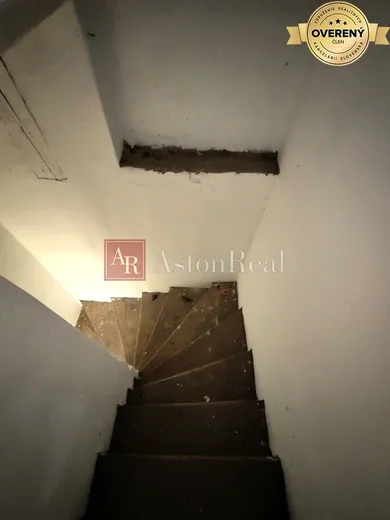 Na predaj pozemok, 145 m², Trenčín, K Dolnej stanici